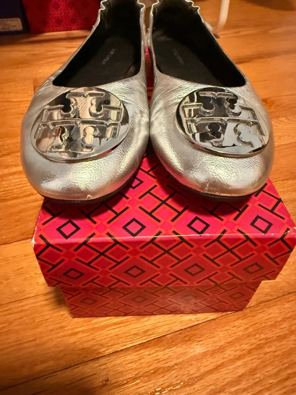 Tory Burch Claire Flat